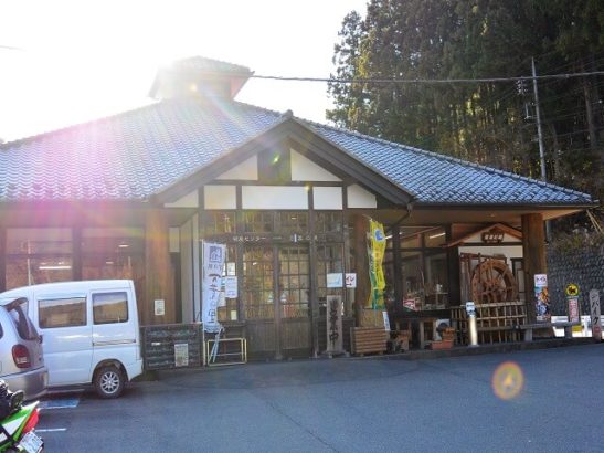 【道の駅 万葉の里】は手作り品が充実の、地元密着型施設だった！