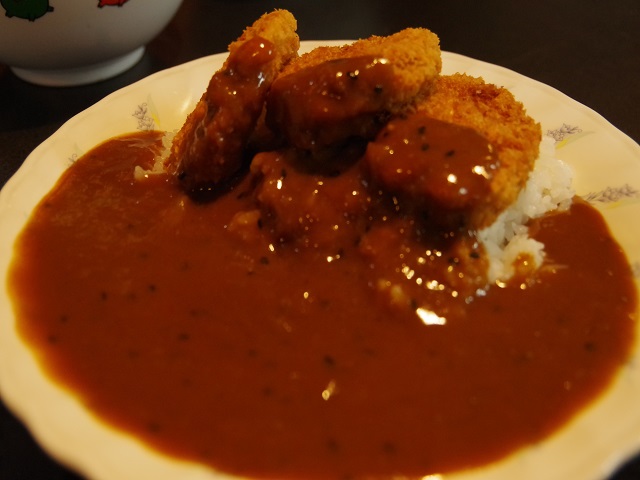 グリーンドーム前橋にある スワンカレー はヒレカツカレーが激旨