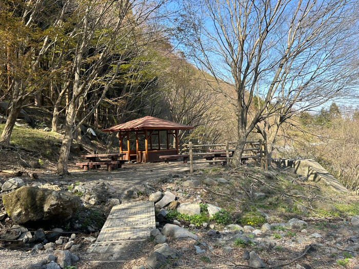 群馬県北群馬郡吉岡町上野田 船尾滝 ふなおたき 名瀑 駐車場 通行止め 崩落 行き方 ハイキングコース 写真