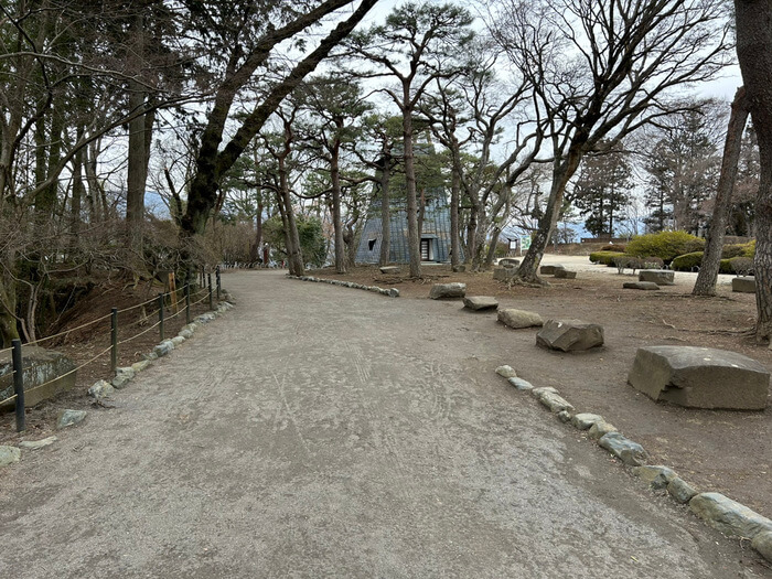 群馬県沼田市西倉内町594 沼田公園 桜 遊び場 水遊び 遊具 動物 広場 トイレ アクセス 行き方 駐車場