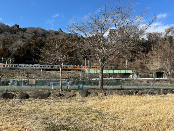 群馬県渋川市村上305-2 小野上温泉公園 ハタの湯 温泉 カッパ 遊び場 アクセス 行き方 駐車場 川遊び バーベキュー 車中泊