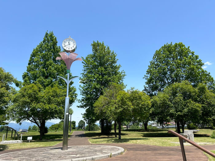 群馬県伊勢崎市連取本町1 伊勢崎西部公園 犬 アクセス 駐車場 噴水時間 写真 トイレ 行き方 評判 レビュー