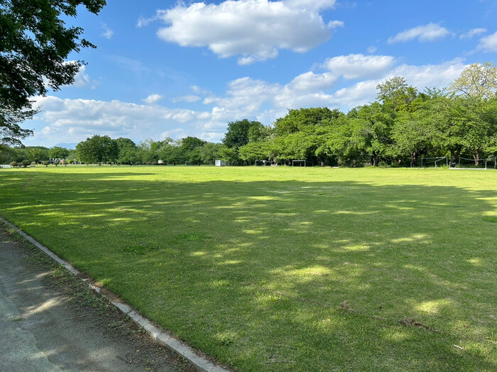 群馬県佐波郡玉村町下之宮668 玉村町東部スポーツ広場公園 クチコミ 予約 BBQ場 駐車場 トイレ アクセス 行き方 評判 レビュー