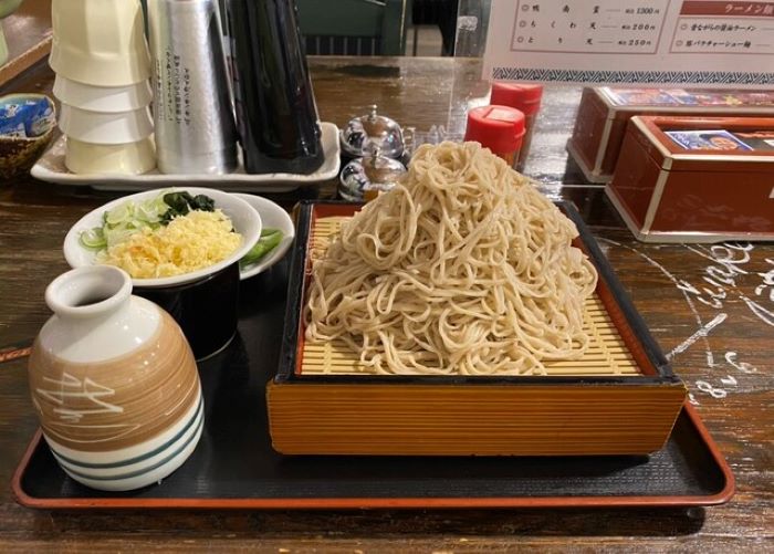 群馬県 蕎麦 デカ盛り