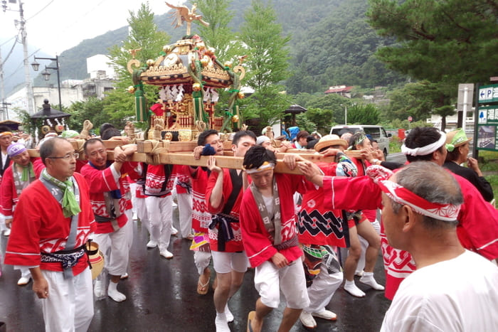 群馬県利根郡みなかみ町湯原 水上温泉おいで祭り アクセス 駐車場 行き方