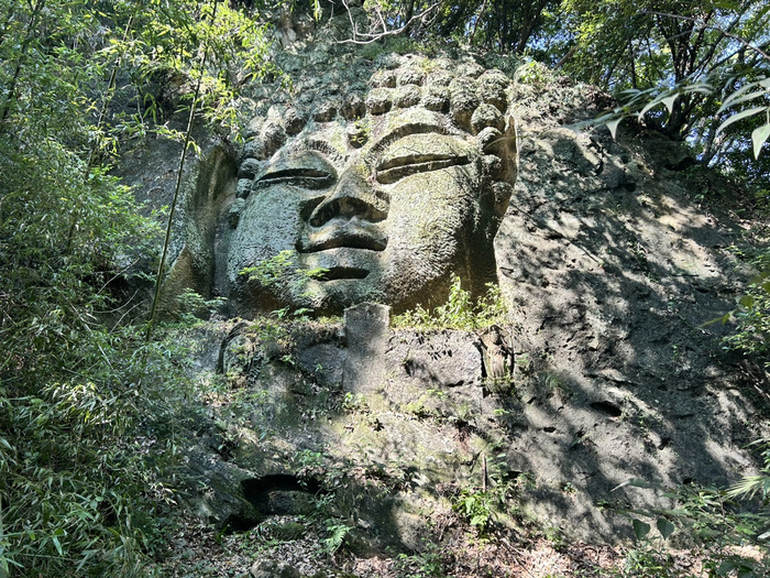 長厳寺 磨崖仏 大仏 B級スポット 珍スポット 群馬県甘楽郡甘楽町小幡1926 アクセス 行き方 駐車場 トイレ