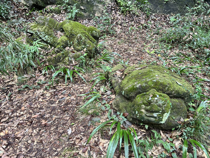 長厳寺 磨崖仏 大仏 B級スポット 珍スポット 群馬県甘楽郡甘楽町小幡1926 アクセス 行き方 駐車場 トイレ