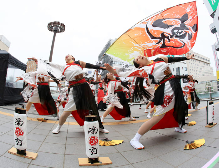 第21回たかさき雷舞フェスティバル群馬よさこい もてなし広場 群馬県高崎市高松町1 アクセス 行き方 駐車場 トイレ