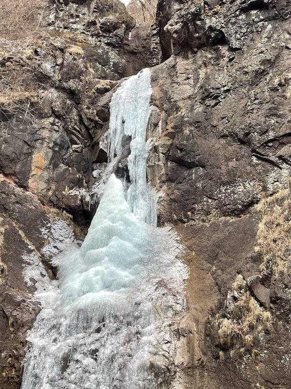 群馬 滝 氷瀑 氷柱