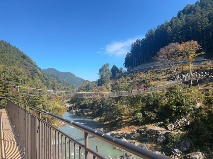 万葉大吊橋 群馬県多野郡神流町黒田742-1-1 道の駅万葉の里 アクセス 行き方 駐車場 トイレ