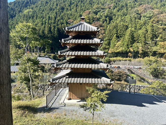 万葉大吊橋 群馬県多野郡神流町黒田742-1-1 道の駅万葉の里 アクセス 行き方 駐車場 トイレ